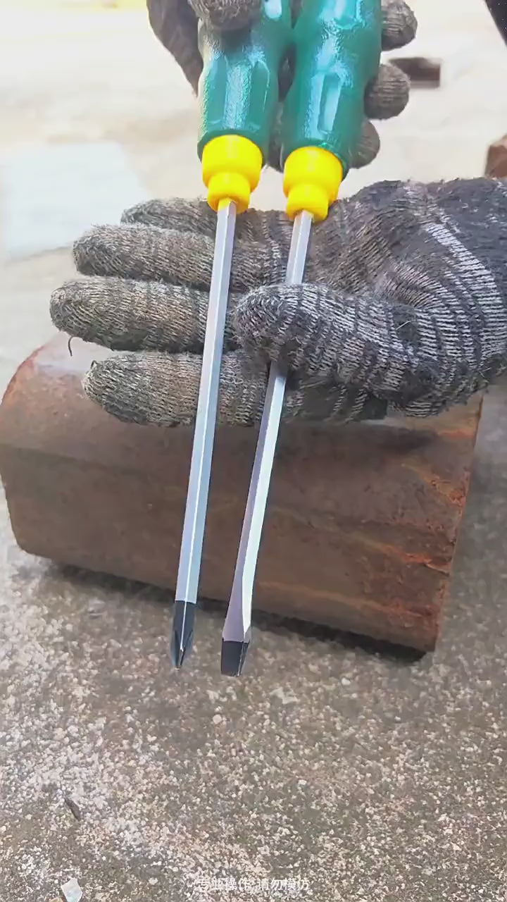 One-piece through-hole chrome vanadium steel screwdriver一体式螺丝刀HT00010005